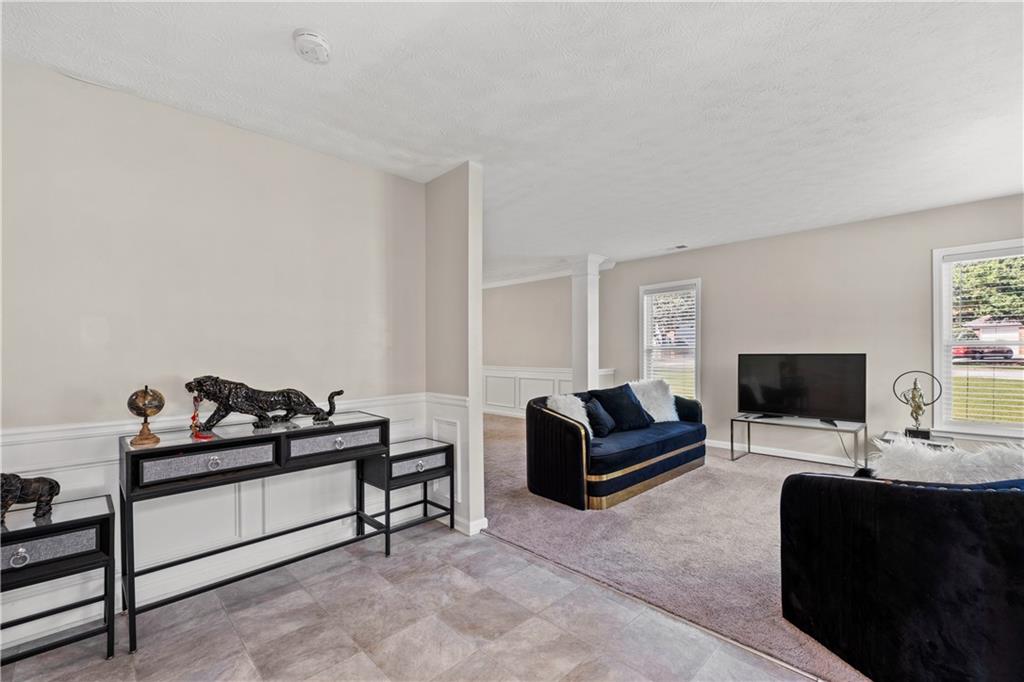 6115 Riveroak Terrace