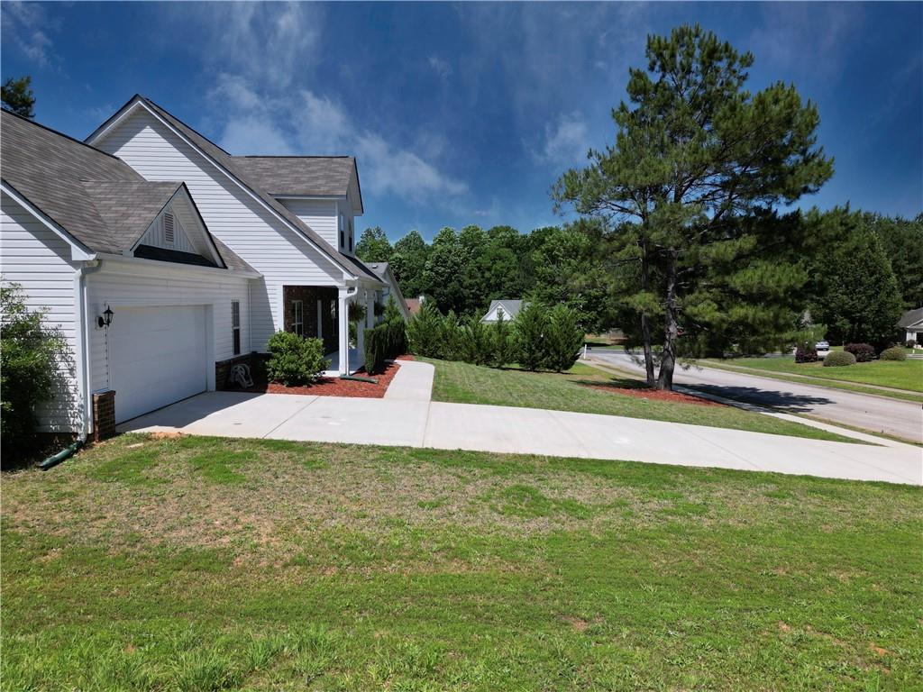 202 Glenview Trail, Griffin, Georgia image 9