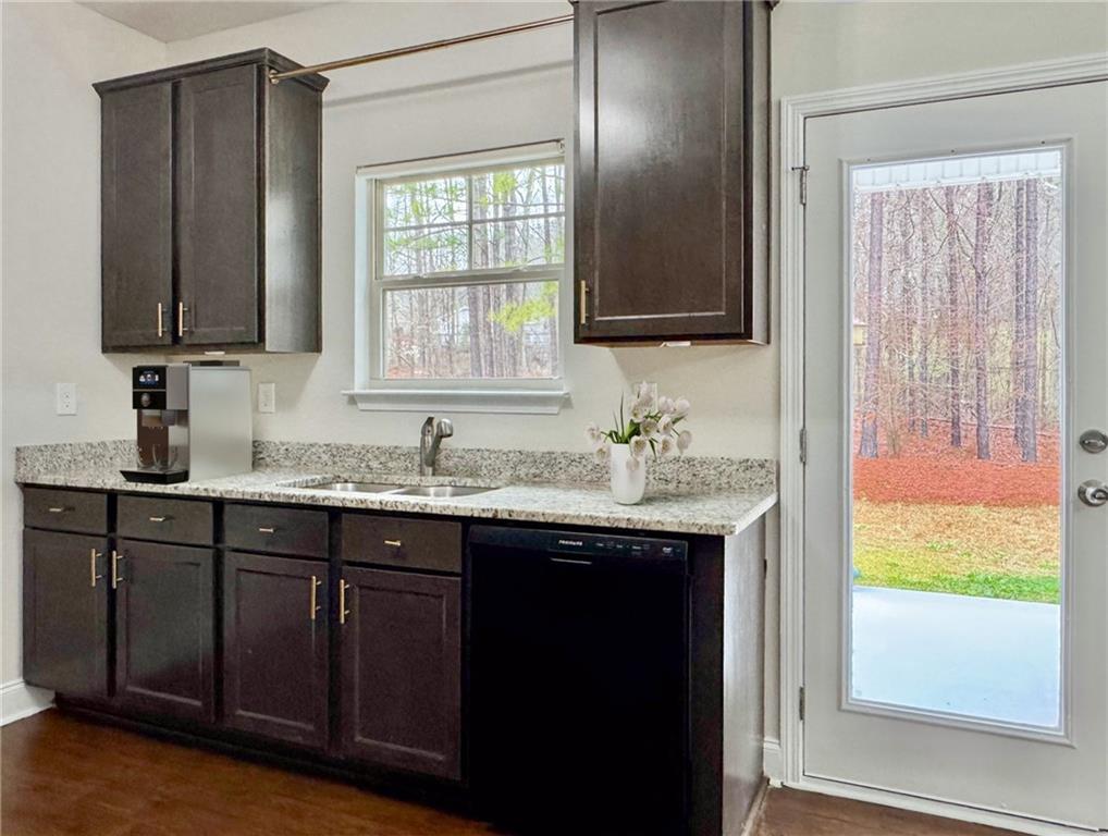 202 Glenview Trail, Griffin, Georgia image 32