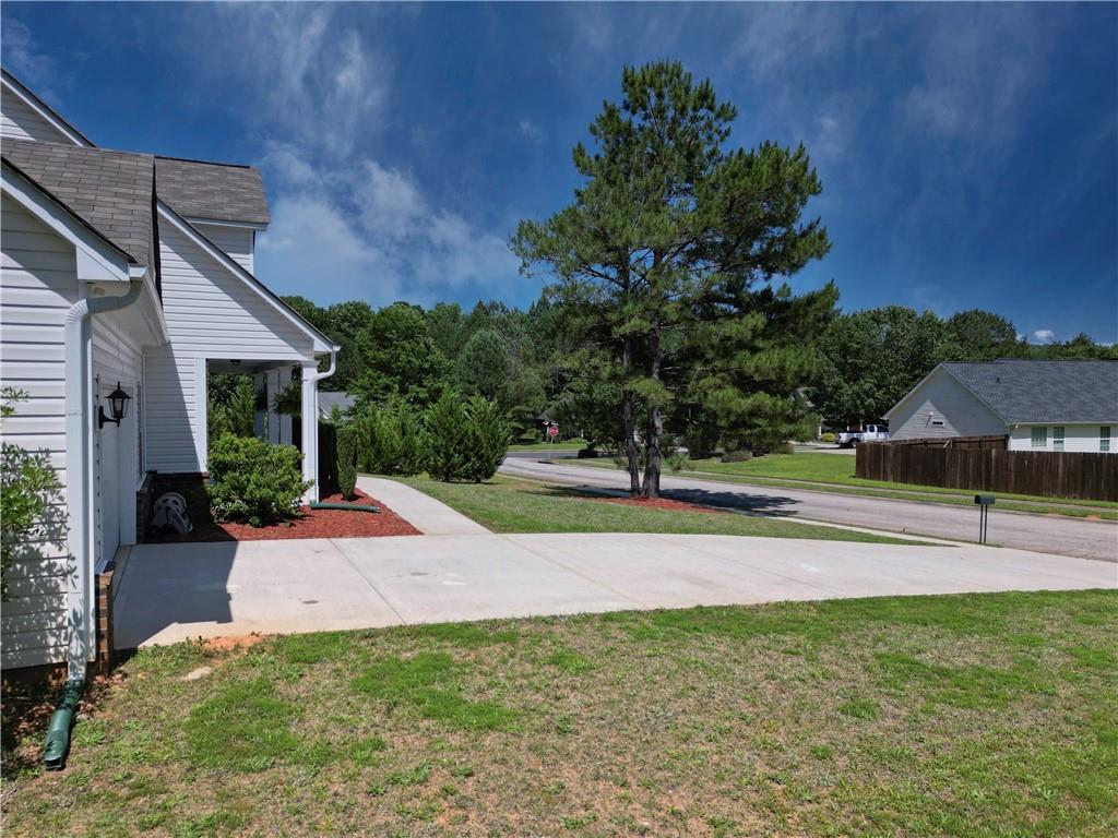 202 Glenview Trail, Griffin, Georgia image 10