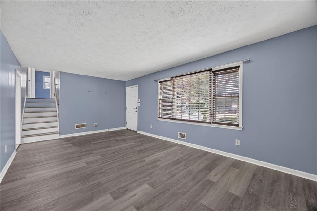 6997 Vesta Brook Drive