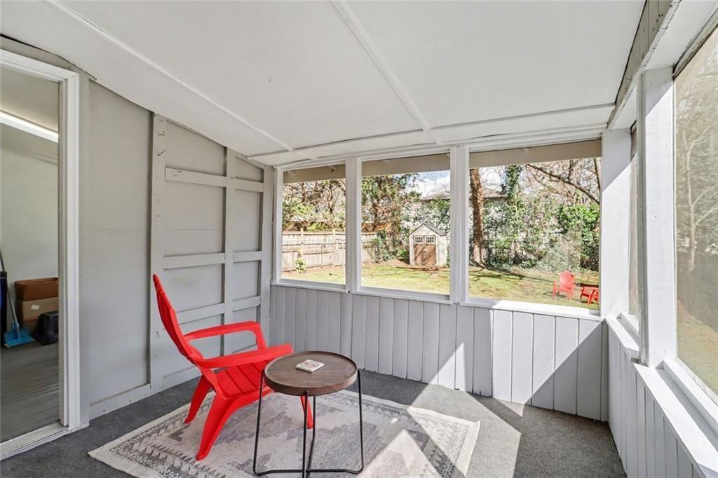 762 Livingstone Place