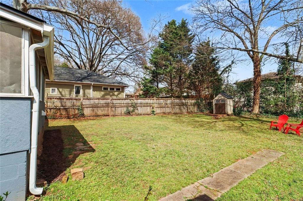 762 Livingstone Place