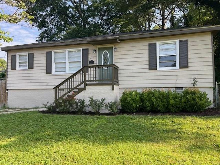 Fantastic find in the city of Marietta. Complete remodeled home. Home has new floors throughout, new kitchen including new stainless refrigerator and stove, new paint throughout, new vanity and flooring in bathroom, bath tub has been restored, new light fixtures and new hardware, new architectural roof. Backyard yard is a nice level yard with a fence and storage building in yard. Great location close to Marietta Square.