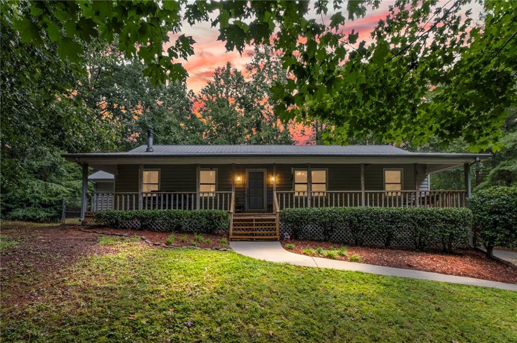 2527 Hickory Road