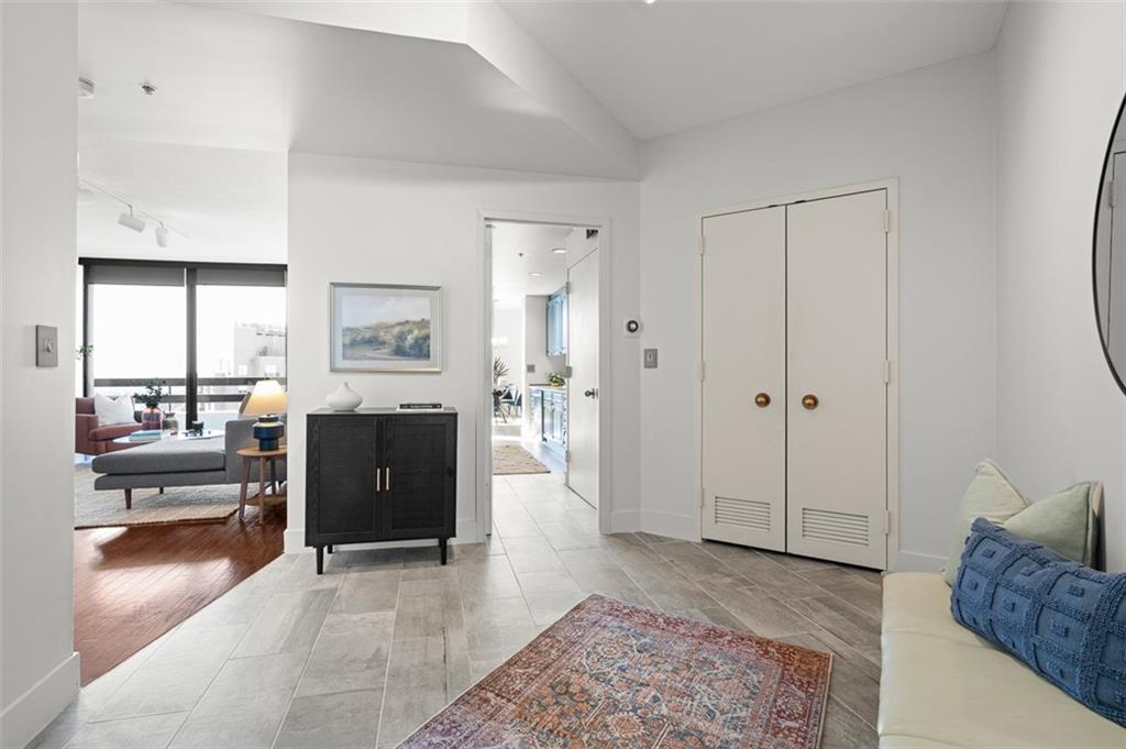2660 Peachtree Road NW 19A