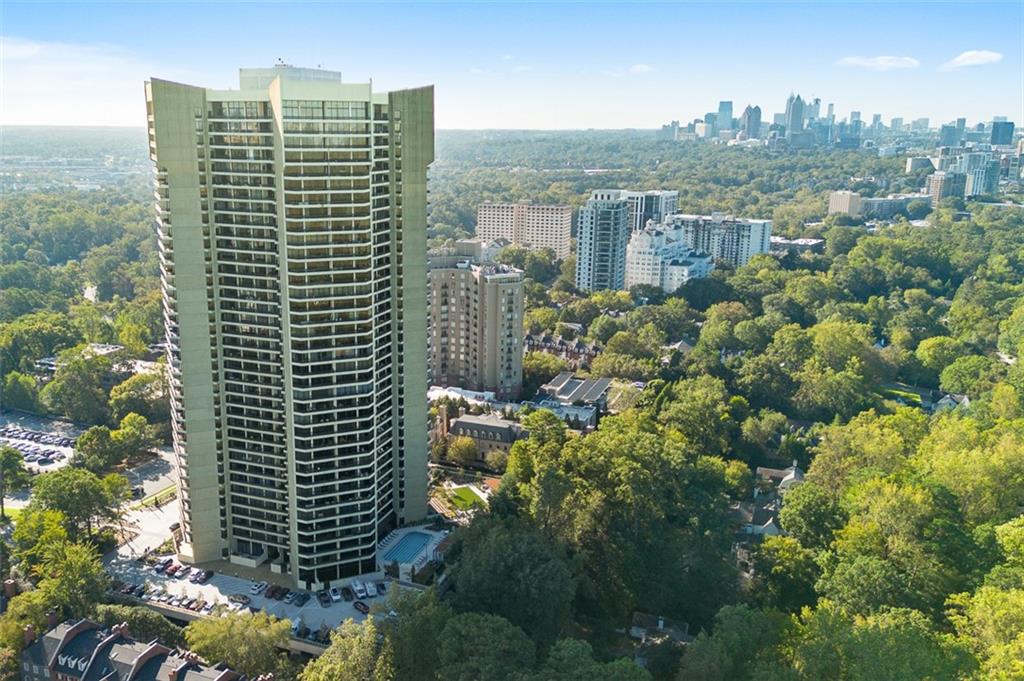 2660 Peachtree Road NW 19A