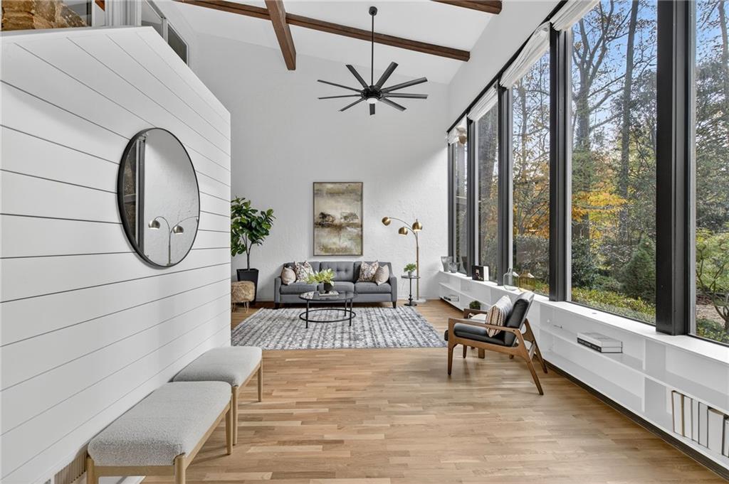 3813 Watkins Place NE