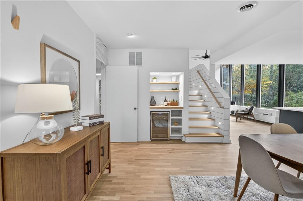 3813 Watkins Place NE