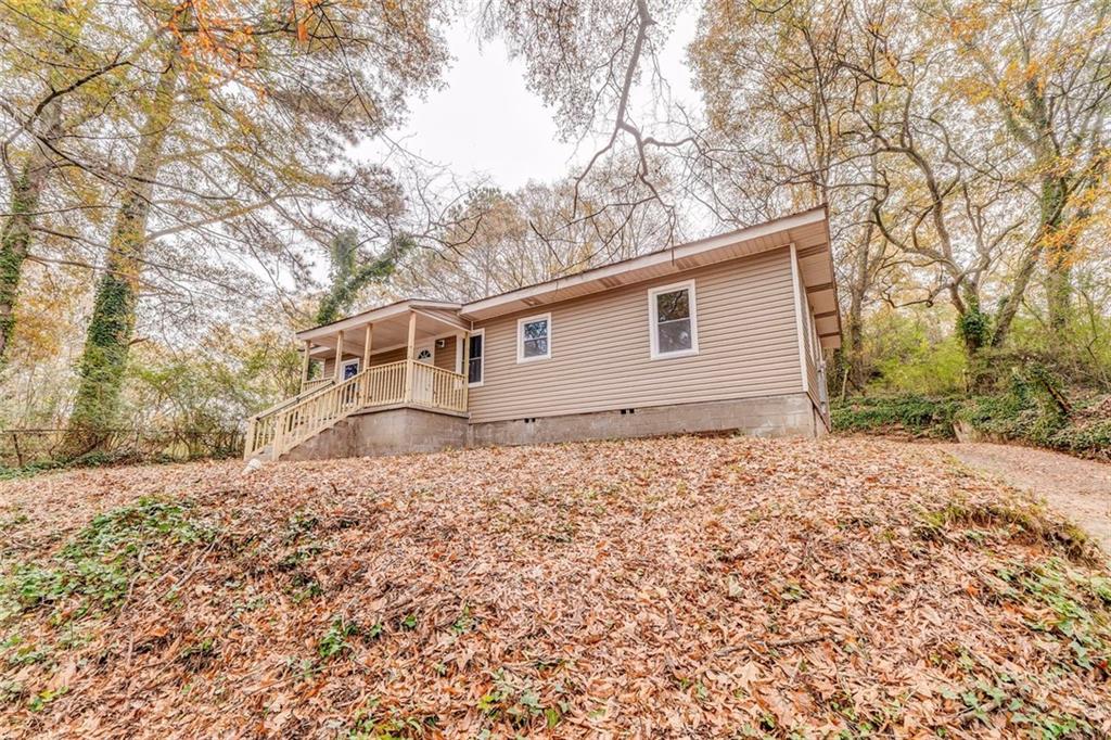 43 King Bee Circle NE