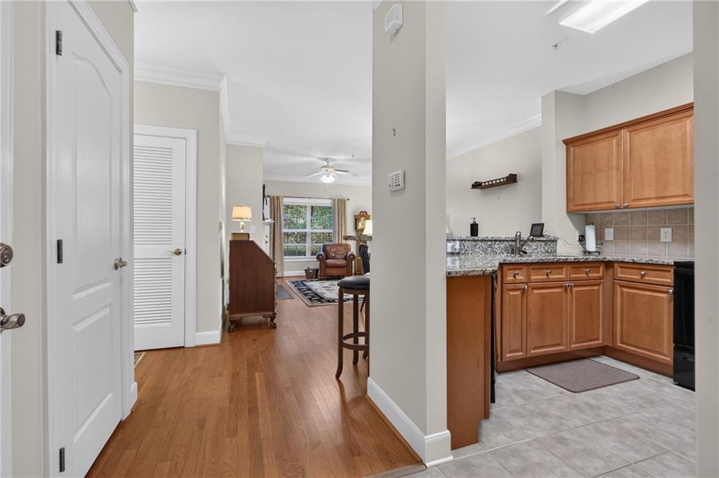 2001 Village Boulevard SE