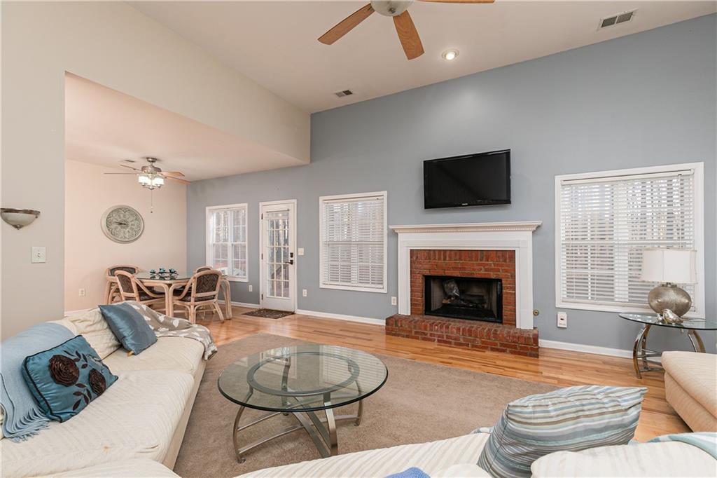 4557 Waldens Farm Ct Ct, Powder Springs, Georgia image 8