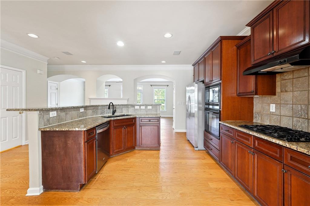 Abbotts Bridge Place - Residential