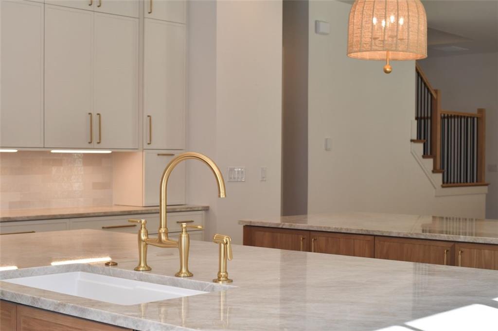 200 River Valley Court