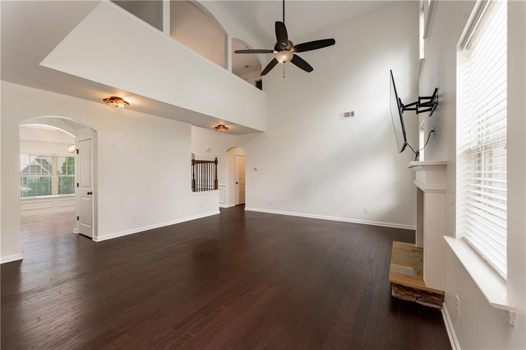 2022 Boxwood Lane, Canton, Georgia image 10
