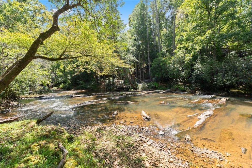 1366 Deer Woods Trail