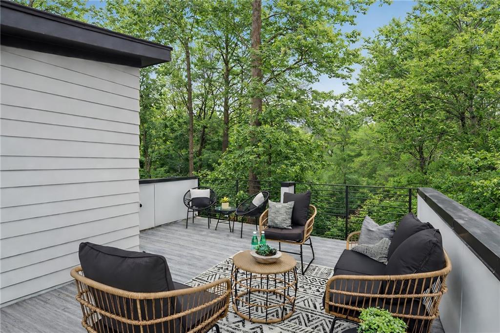 1169 Penny Lane
