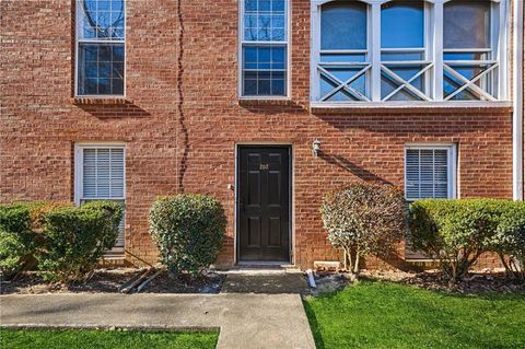 Condo For Sale - 1166 Booth Road #202<br/> Marietta, GA 30008