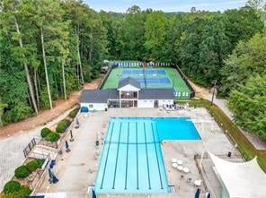 2366 Leisure Court