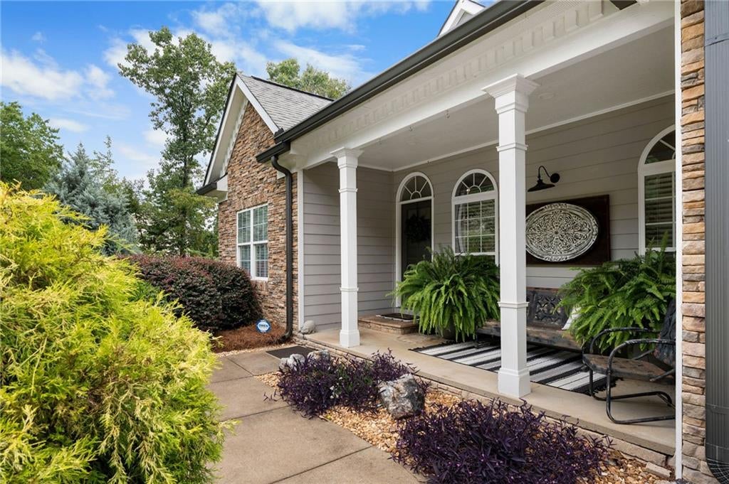 23 Hunters Ridge Drive