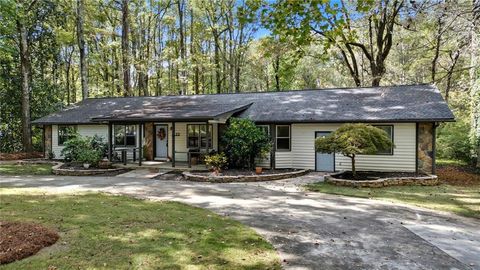 707 Sherwood Drive Lawrenceville GA 30046