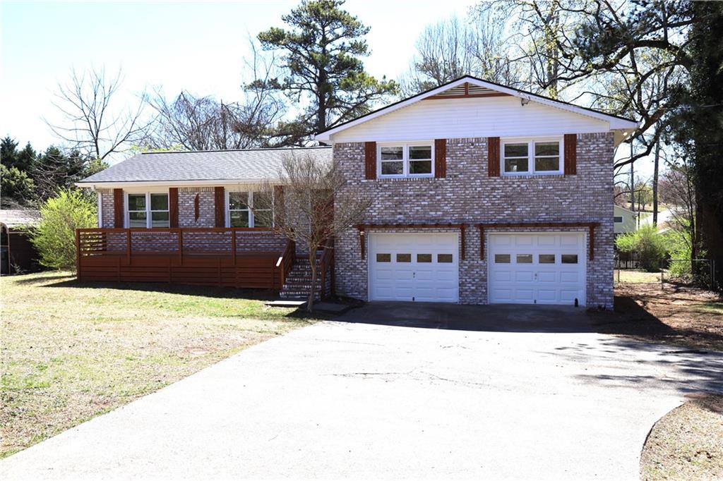 2110 E Cherokee Drive, Woodstock, Georgia image 44