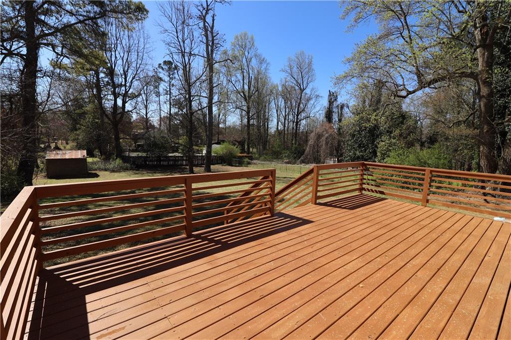2110 E Cherokee Drive, Woodstock, Georgia image 38