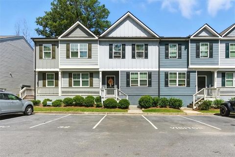 2832 Saratoga Lake View Decatur GA 30034