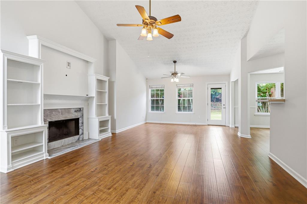 3641 Coveside Court