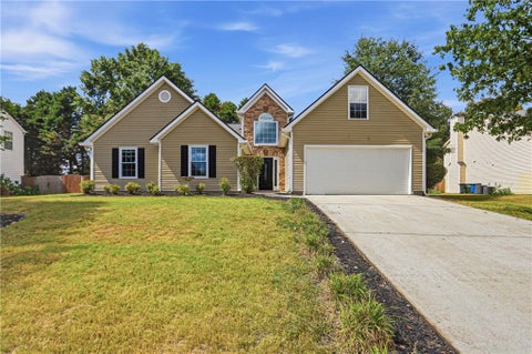Homes For Sale - 3641 Coveside Court<br/> Loganville, GA 30052