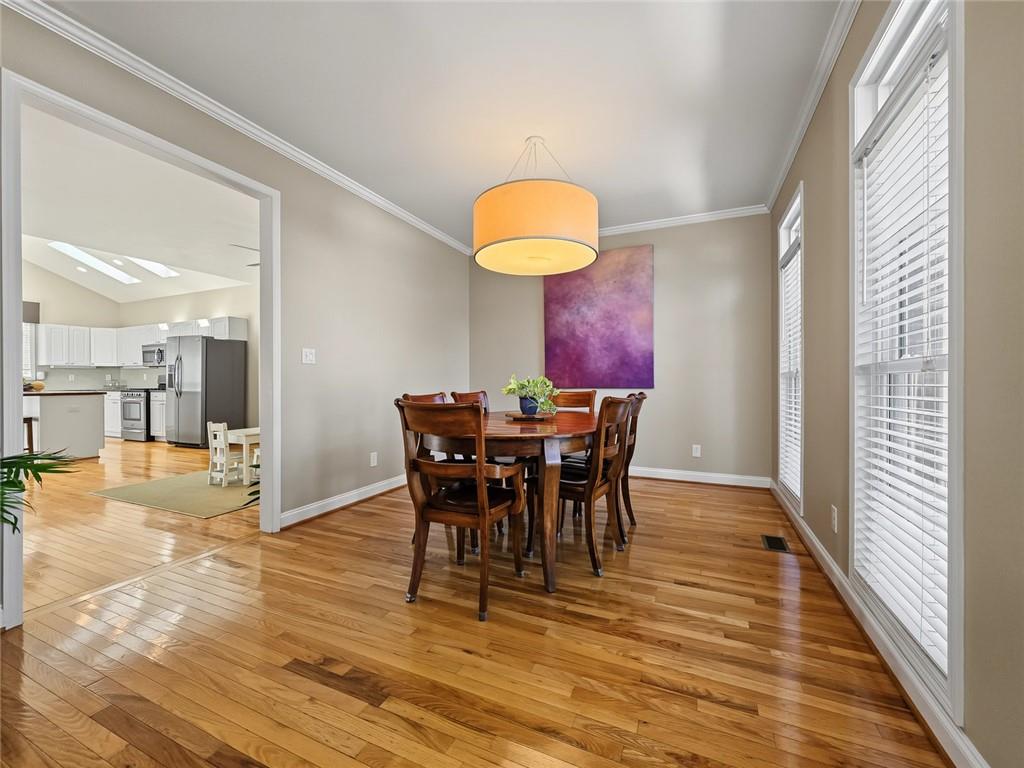1886 Briarlake Circle
