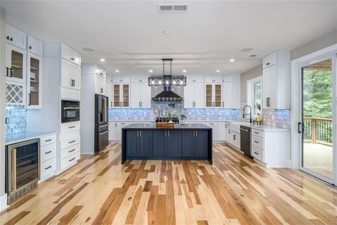 475 Parnell Drive Ellijay GA 30540