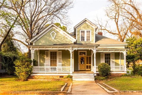 Homes For Sale - 296 W Hightower Trail Trl<br/> Social Circle, GA 30025