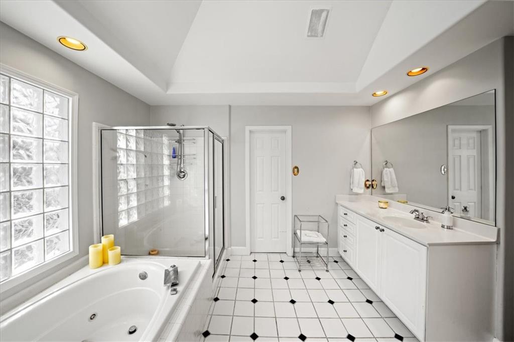 710 Greystone Park, Atlanta, Georgia image 26