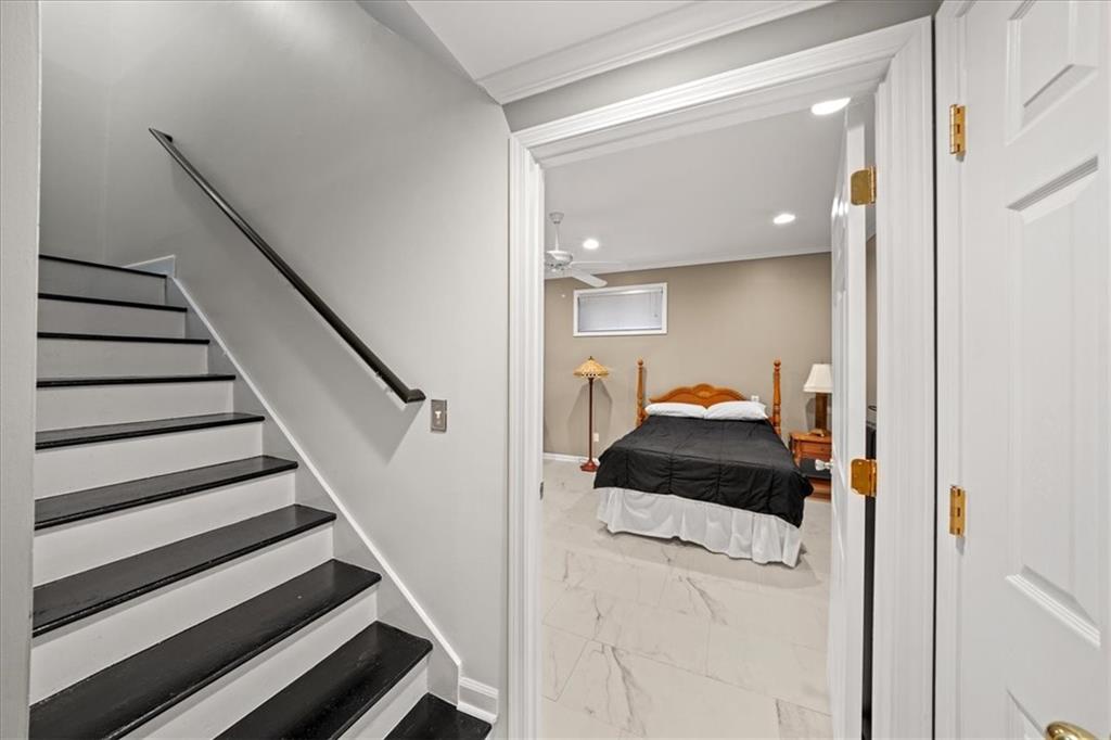 710 Greystone Park, Atlanta, Georgia image 27