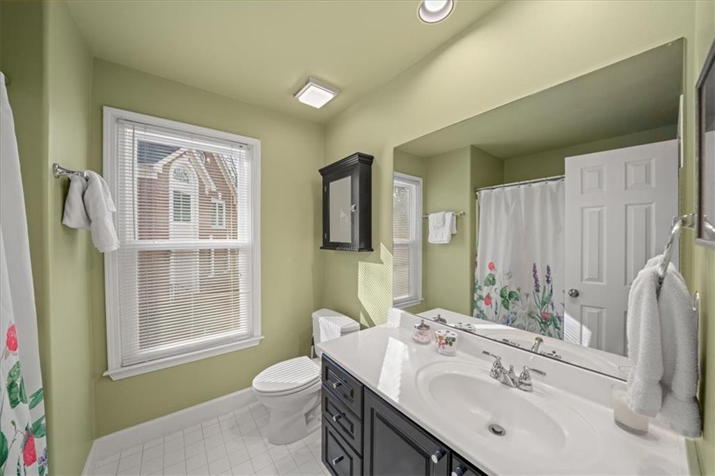 710 Greystone Park, Atlanta, Georgia image 16