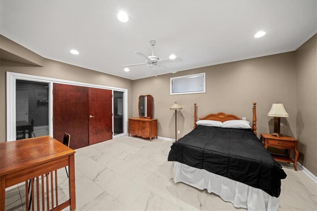 710 Greystone Park, Atlanta, Georgia image 28