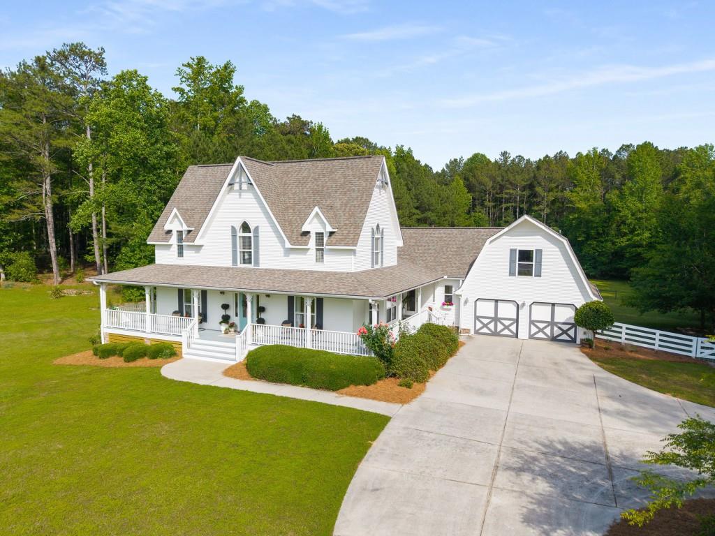 692 Brooks Woolsey Road, Brooks, Georgia image 2