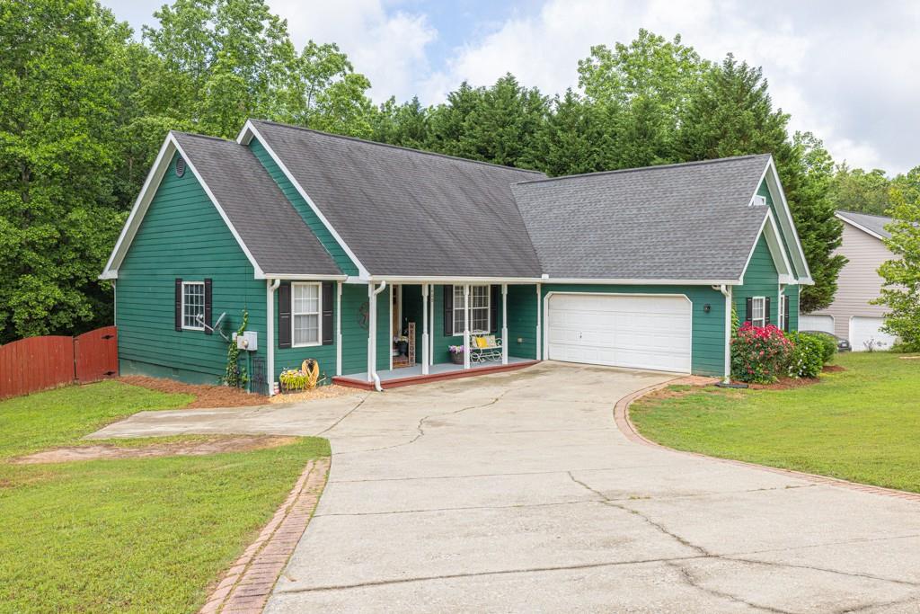 408 Arrowhatchee Drive, Winder, Georgia image 4
