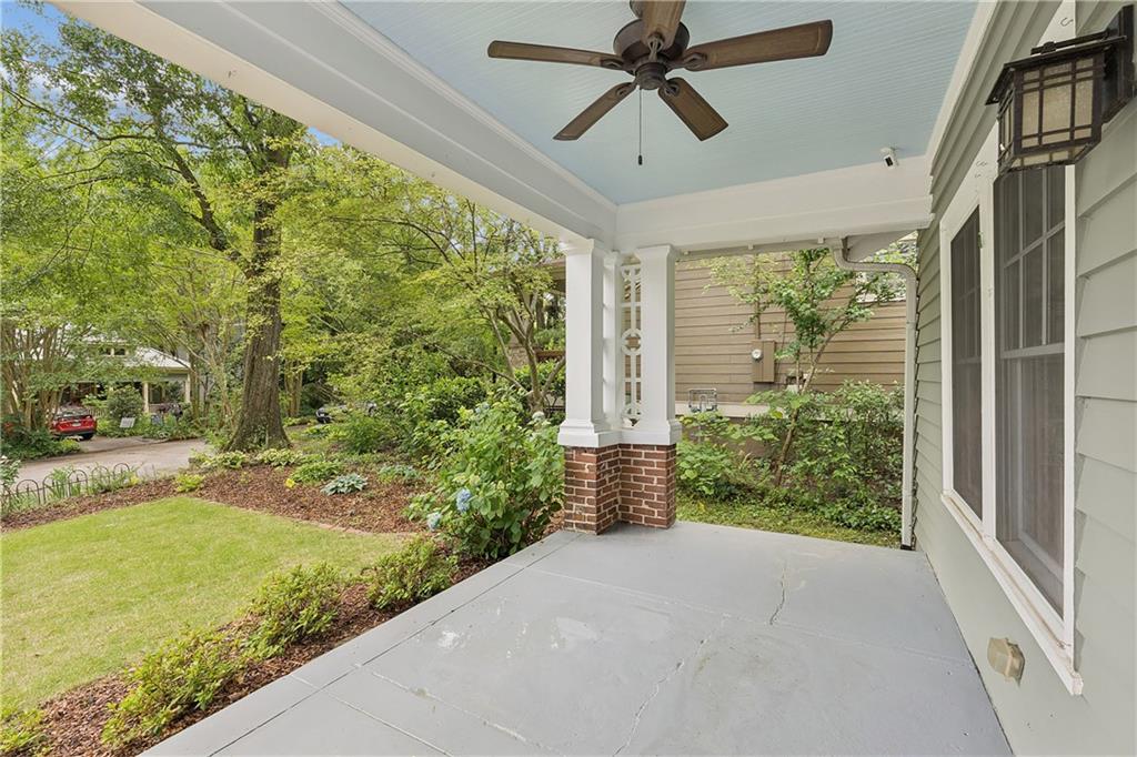 256 Mathews Avenue NE