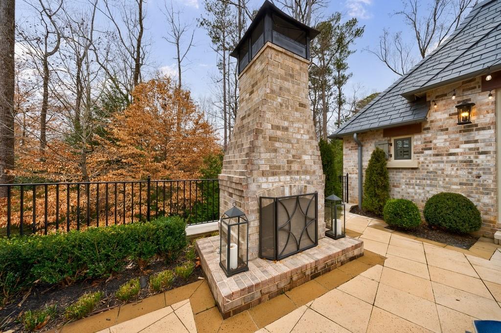 2133 Marshes Glenn Drive, Norcross, Georgia image 33