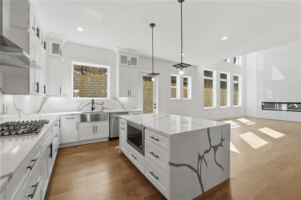 3985 Clifton Hill Court