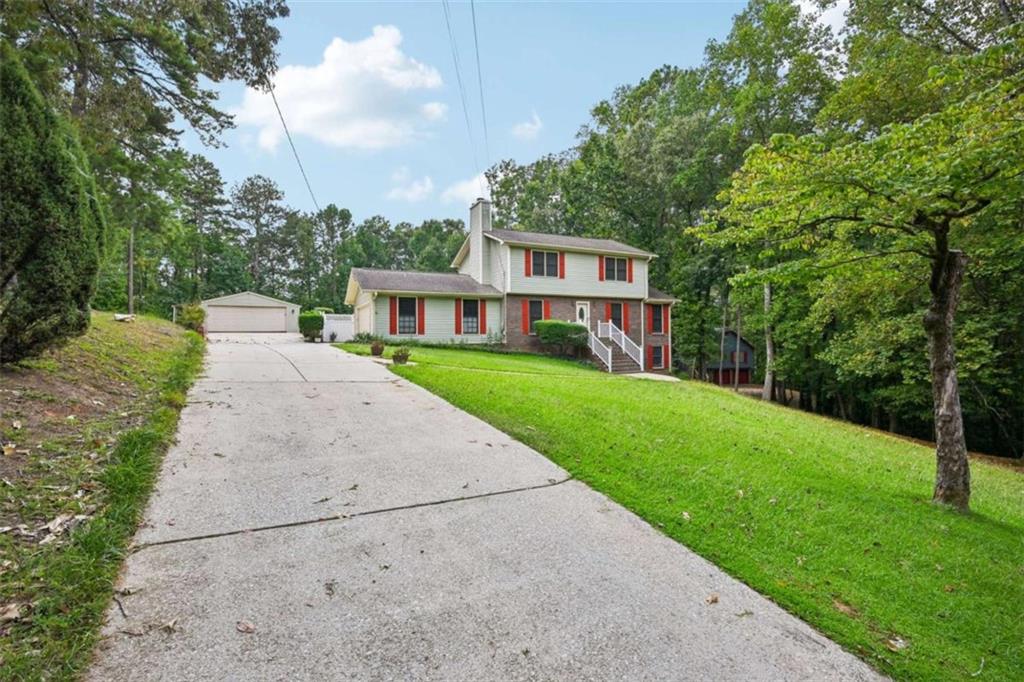 6092 Lakeshore Drive