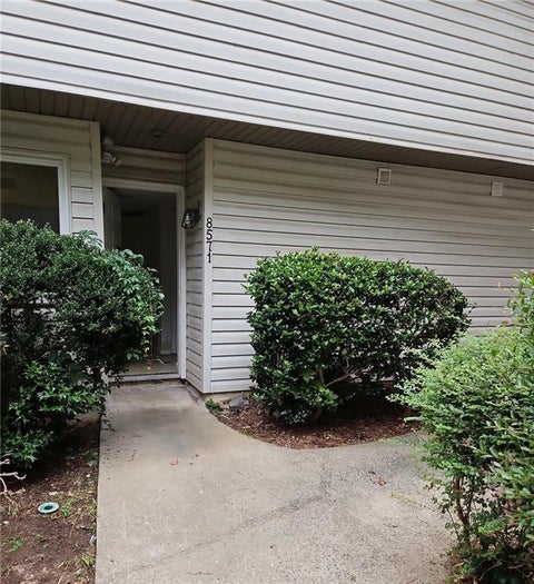 Condo For Sale - 8571 Parkside Drive<br/> Jonesboro, GA 30238