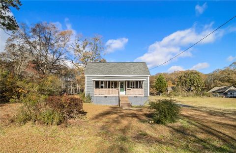 A home in Newnan