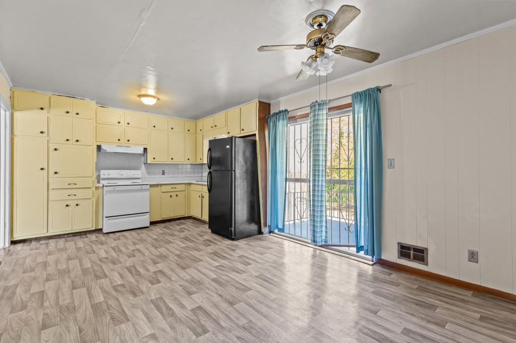 Emerald Estates - Residential Lease