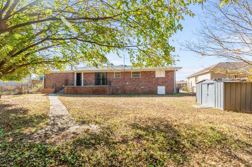 Emerald Estates - Residential Lease