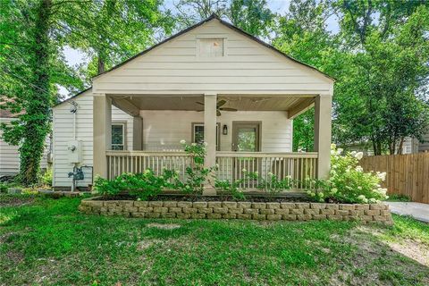 932 Lawton Street SW Atlanta GA 30310