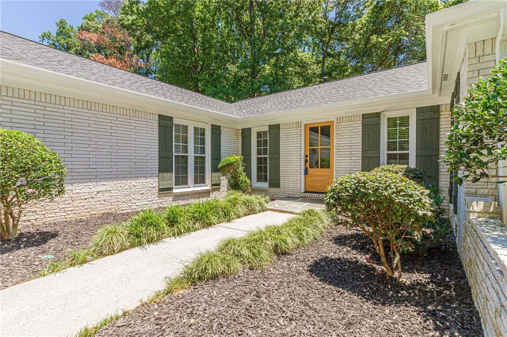 4296 Huntington Circle