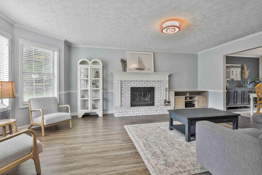 1110 Iveydale Lane